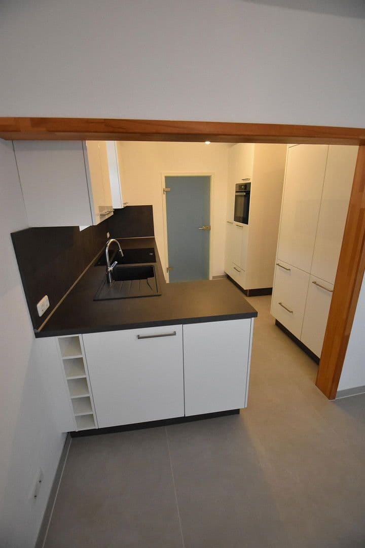 Prodej domu 104 m², pozemek 150 m², Heidenfahrt 14, Ingelheim am Rhein, Porýní-Falc Prodej domu 104 m², pozemek 150 m², Heidenfahrt 14, Ingelheim am Rhein, Porýní-Falc