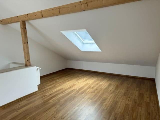 Pronájem domu 120 m², pozemek 172 m², Bensheim, Hessen Pronájem domu 120 m², pozemek 172 m², Bensheim, Hessen