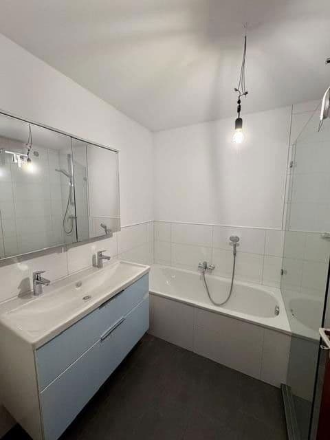 Pronájem domu 120 m², pozemek 172 m², Bensheim, Hessen Pronájem domu 120 m², pozemek 172 m², Bensheim, Hessen