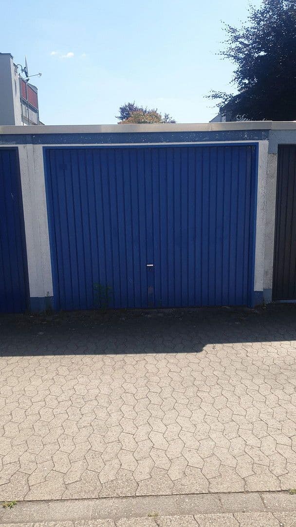 Pronájem domu 120 m², pozemek 172 m², Bensheim, Hessen Pronájem domu 120 m², pozemek 172 m², Bensheim, Hessen