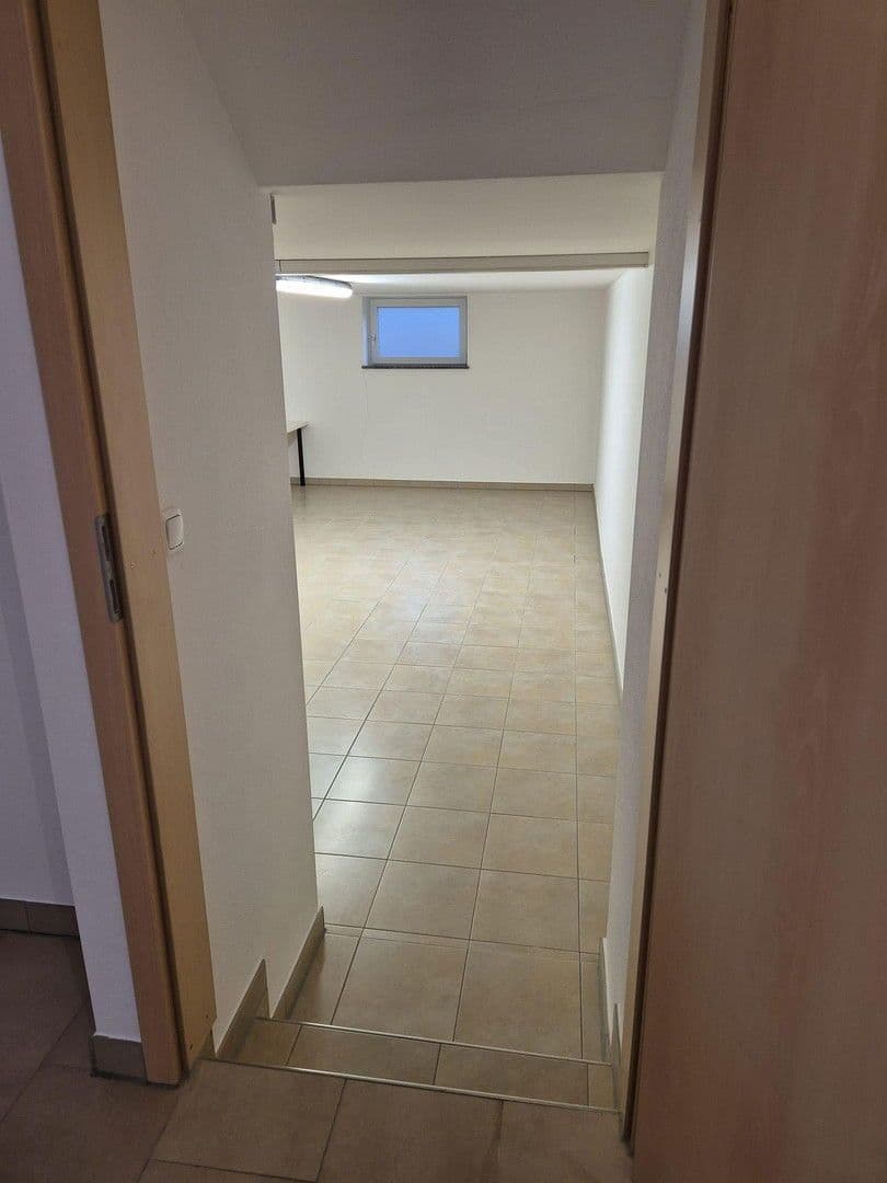 Pronájem kanceláře 150 m², Schwindegg, Bavorsko Pronájem kanceláře 150 m², Schwindegg, Bavorsko