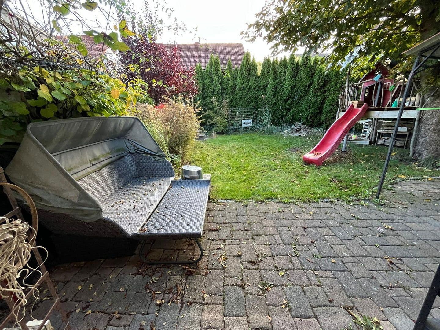 Prodej domu 135 m², pozemek 350 m², Avisgrund 20, Hettenshausen, Bavorsko Prodej domu 135 m², pozemek 350 m², Avisgrund 20, Hettenshausen, Bavorsko