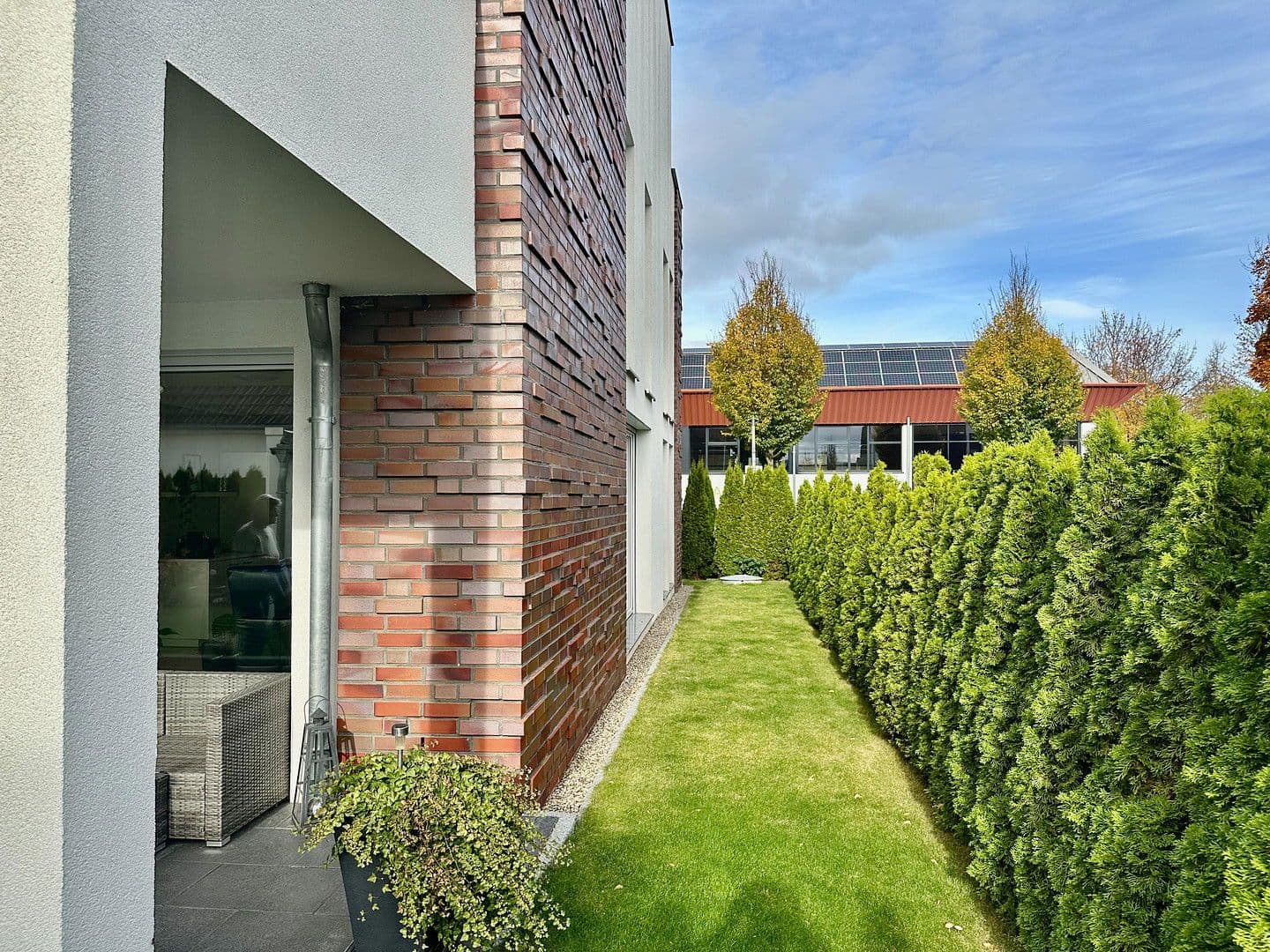 Prodej domu 578 m², pozemek 605 m², Lise-Meitner Straße 7, Hildesheim, Dolní Sasko Prodej domu 578 m², pozemek 605 m², Lise-Meitner Straße 7, Hildesheim, Dolní Sasko