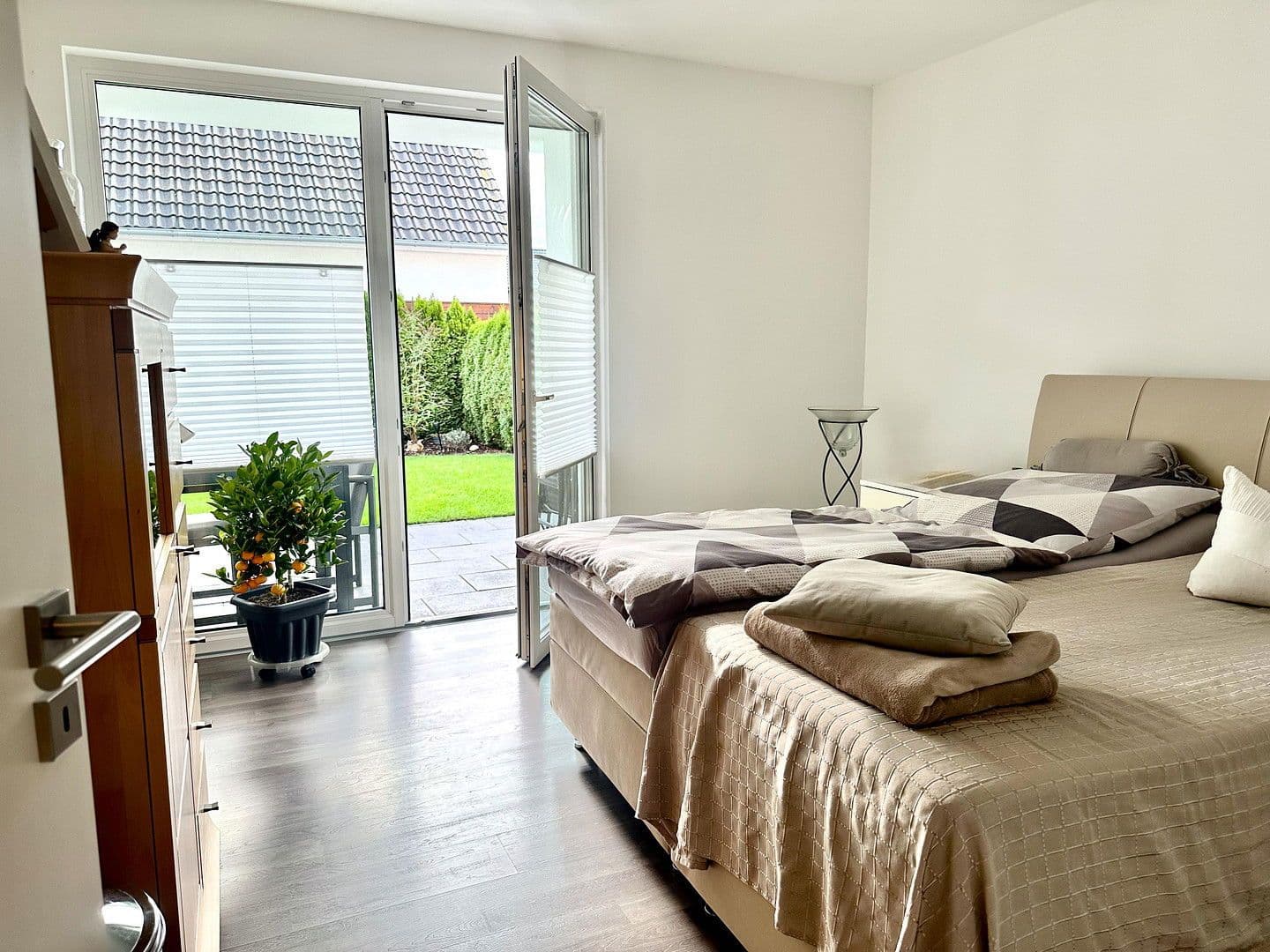 Prodej domu 578 m², pozemek 605 m², Lise-Meitner Straße 7, Hildesheim, Dolní Sasko Prodej domu 578 m², pozemek 605 m², Lise-Meitner Straße 7, Hildesheim, Dolní Sasko