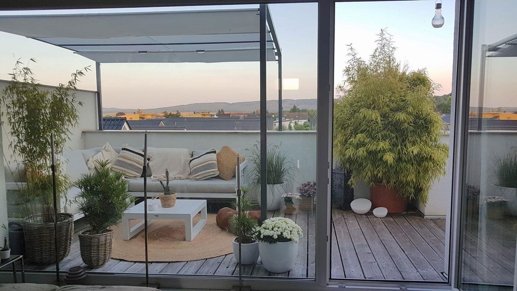 Prodej domu 578 m², pozemek 605 m², Lise-Meitner Straße 7, Hildesheim, Dolní Sasko Prodej domu 578 m², pozemek 605 m², Lise-Meitner Straße 7, Hildesheim, Dolní Sasko