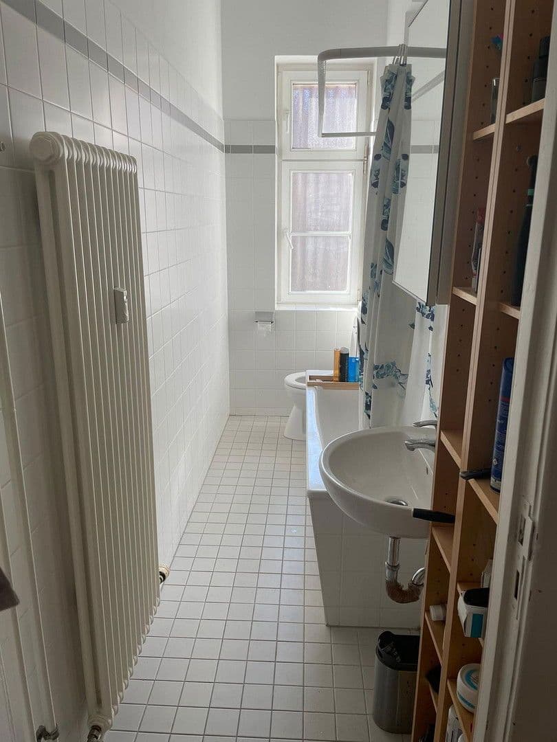 Prodej bytu 2+1 59 m², Gudvangerstraße 26, Berlin, Berlín Prodej bytu 2+1 59 m², Gudvangerstraße 26, Berlin, Berlín