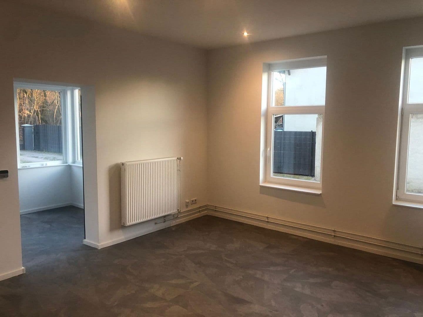 Pronájem domu 184 m², pozemek 1.300 m², Berlin, Berlín Pronájem domu 184 m², pozemek 1.300 m², Berlin, Berlín