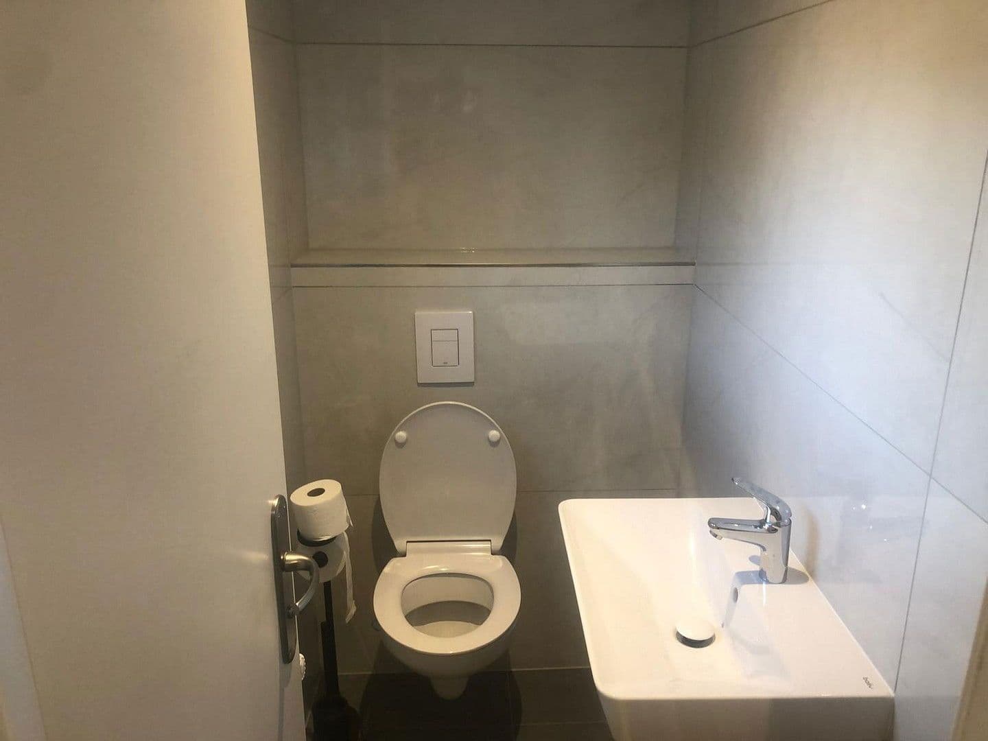 Pronájem domu 184 m², pozemek 1.300 m², Berlin, Berlín Pronájem domu 184 m², pozemek 1.300 m², Berlin, Berlín