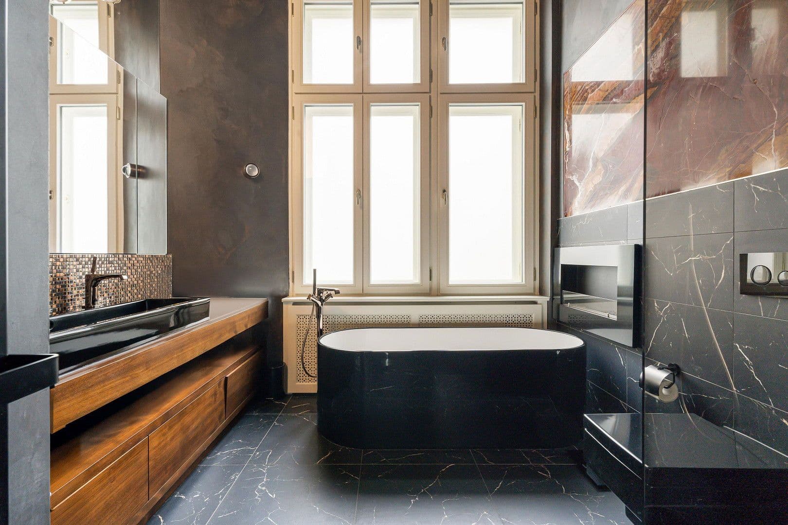 Prodej bytu 5+1 160 m², Berlin, Berlín Prodej bytu 5+1 160 m², Berlin, Berlín