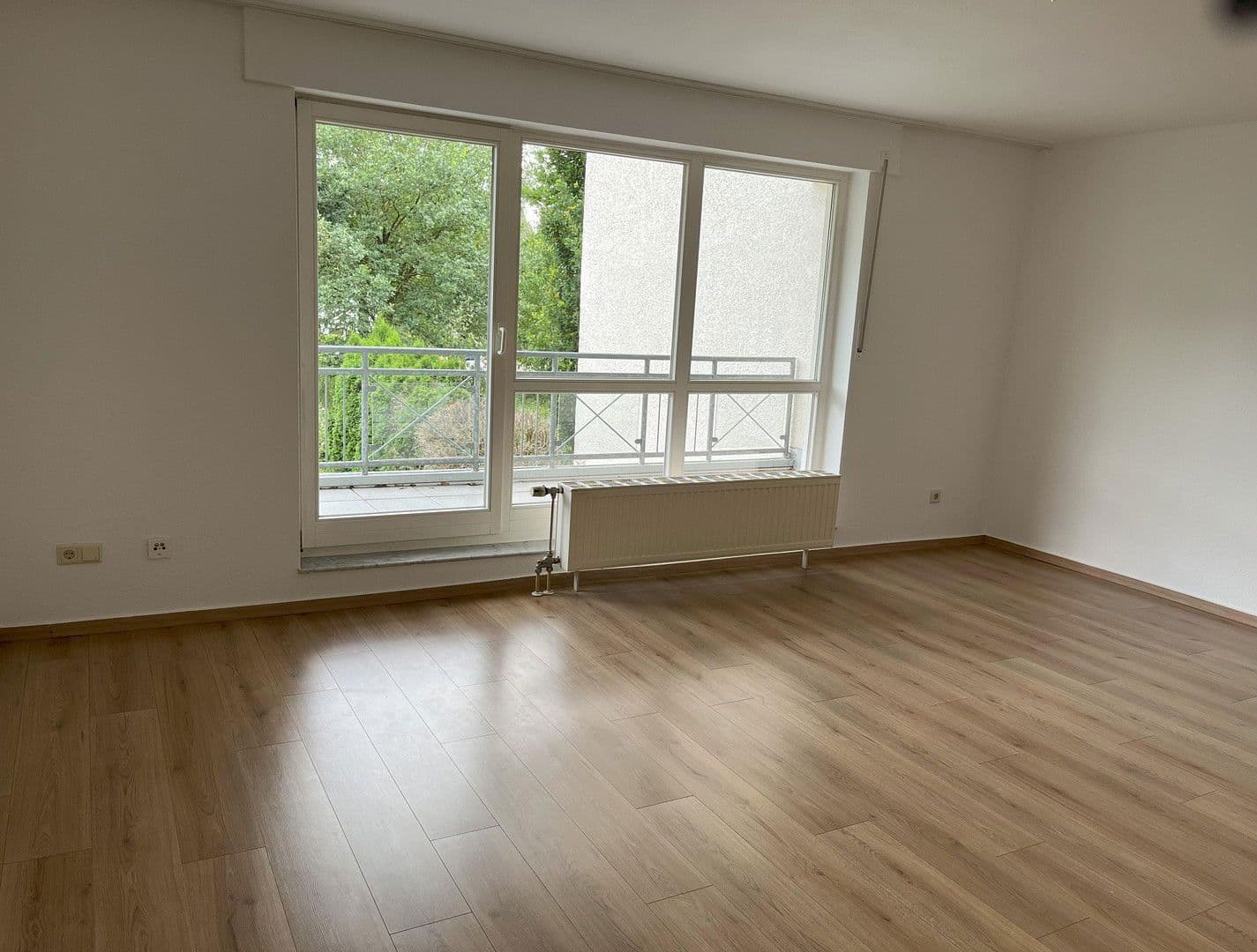Pronájem bytu 2+1 65 m², Bonn Beuel Holzlar, Severní Porýní-Vestfálsko Pronájem bytu 2+1 65 m², Bonn Beuel Holzlar, Severní Porýní-Vestfálsko