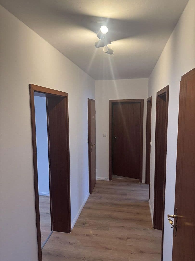 Pronájem bytu 3+1 91 m², Bremen, Bremen Pronájem bytu 3+1 91 m², Bremen, Bremen