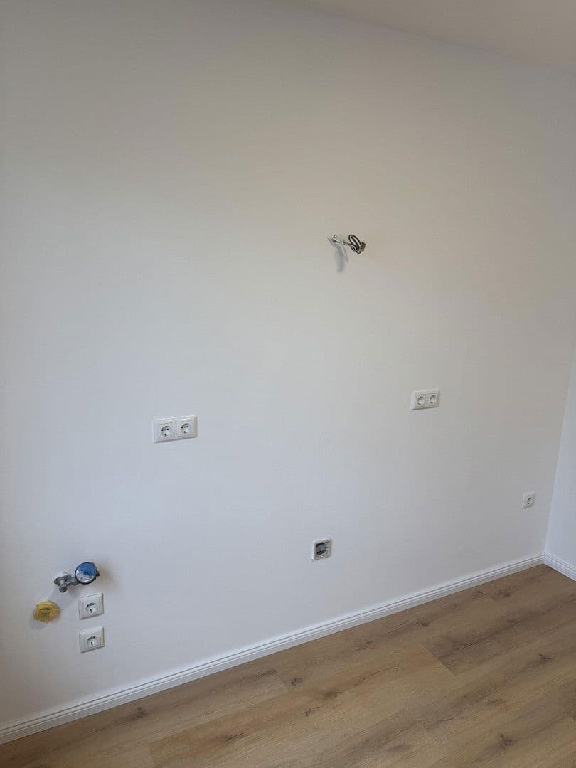 Pronájem bytu 3+1 91 m², Bremen, Bremen Pronájem bytu 3+1 91 m², Bremen, Bremen