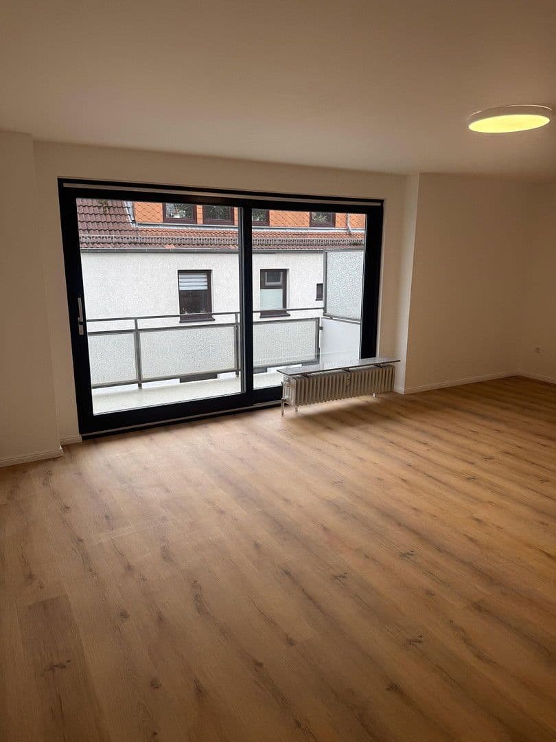 Pronájem bytu 3+1 91 m², Bremen, Bremen Pronájem bytu 3+1 91 m², Bremen, Bremen