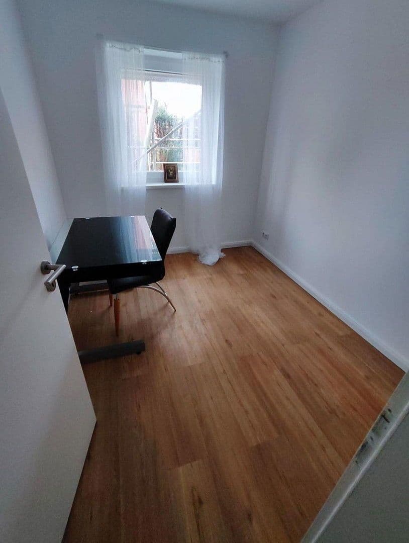 Prodej domu 860 m², pozemek 1.510 m², Wilhelmshaven, Dolní Sasko Prodej domu 860 m², pozemek 1.510 m², Wilhelmshaven, Dolní Sasko