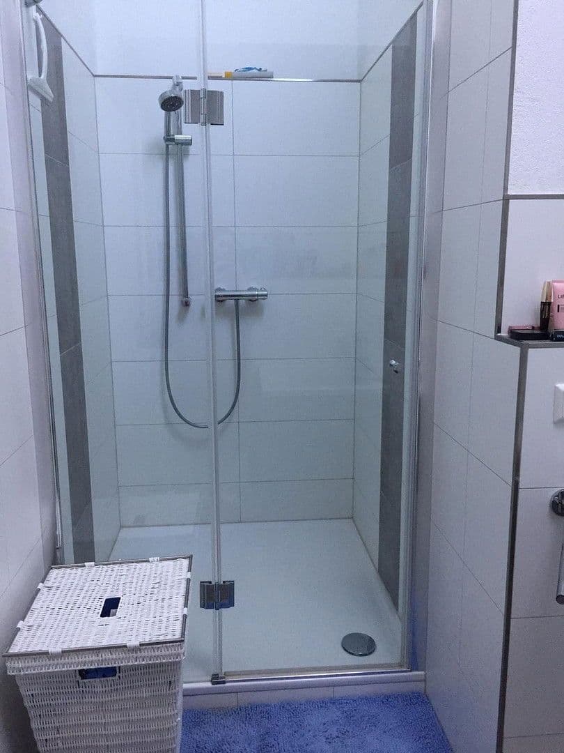 Pronájem bytu 2+kk 76 m², Friedrichshafen, Bádensko-Württembersko Pronájem bytu 2+kk 76 m², Friedrichshafen, Bádensko-Württembersko