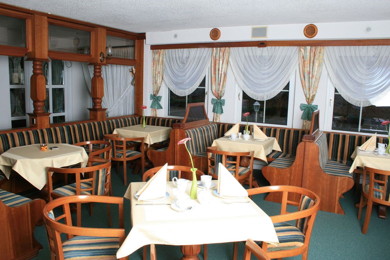 Prodej nebytového prostoru 1.799 m², Wernesgrüner Straße 39 d, Rodewisch, Sasko Prodej nebytového prostoru 1.799 m², Wernesgrüner Straße 39 d, Rodewisch, Sasko