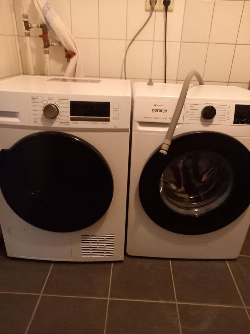 Prodej nebytového prostoru 1.799 m², Wernesgrüner Straße 39 d, Rodewisch, Sasko Prodej nebytového prostoru 1.799 m², Wernesgrüner Straße 39 d, Rodewisch, Sasko