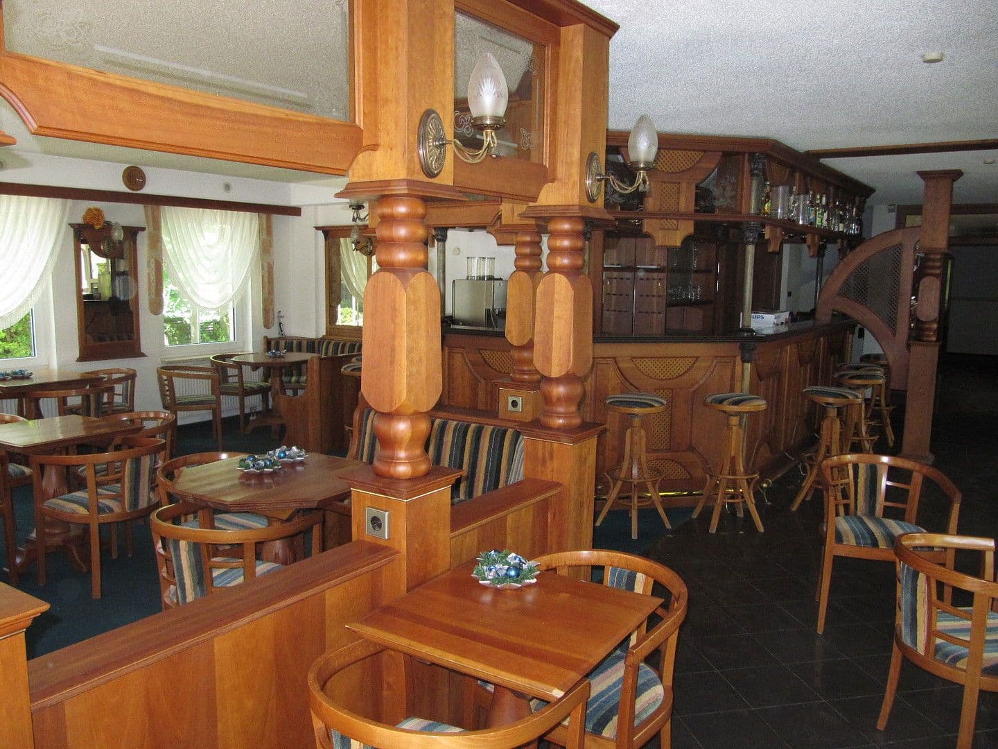 Prodej nebytového prostoru 1.799 m², Wernesgrüner Straße 39 d, Rodewisch, Sasko Prodej nebytového prostoru 1.799 m², Wernesgrüner Straße 39 d, Rodewisch, Sasko