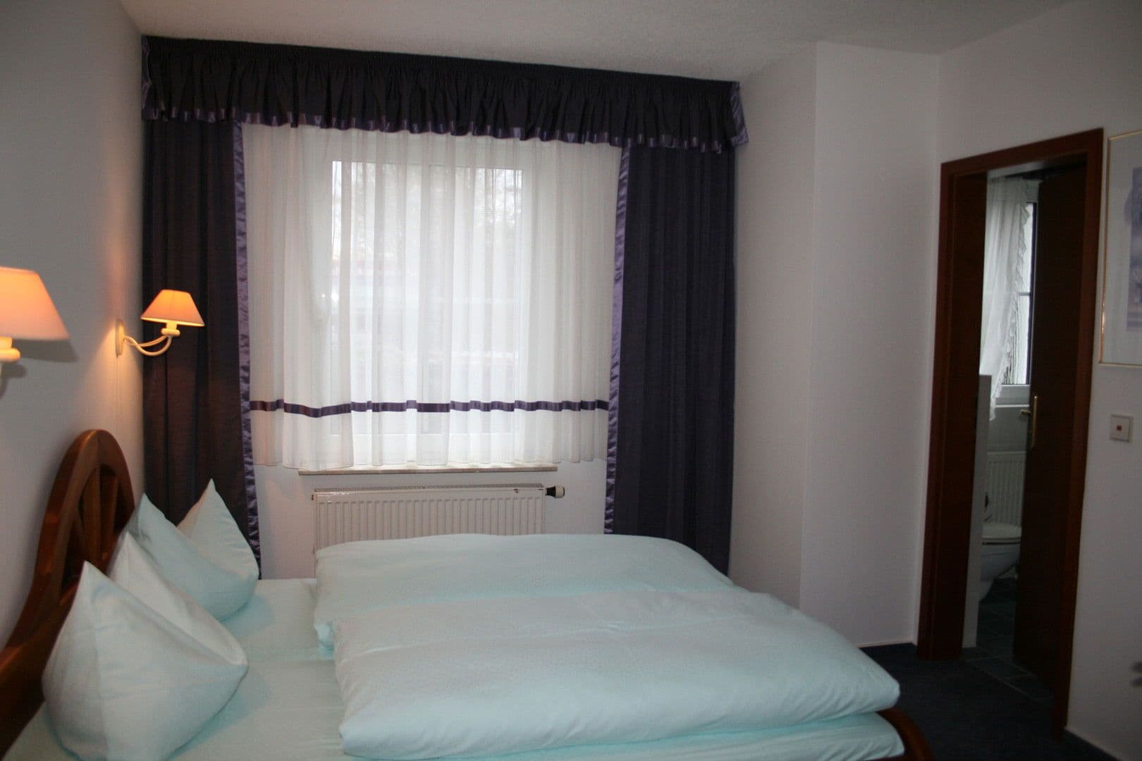 Prodej nebytového prostoru 1.799 m², Wernesgrüner Straße 39 d, Rodewisch, Sasko Prodej nebytového prostoru 1.799 m², Wernesgrüner Straße 39 d, Rodewisch, Sasko