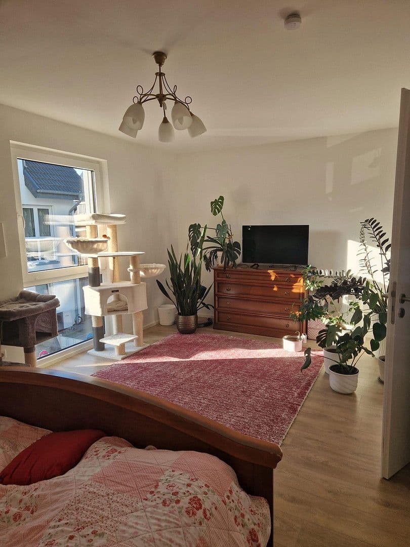 Pronájem domu 137 m², pozemek 249 m², Paderborn, Severní Porýní-Vestfálsko Pronájem domu 137 m², pozemek 249 m², Paderborn, Severní Porýní-Vestfálsko