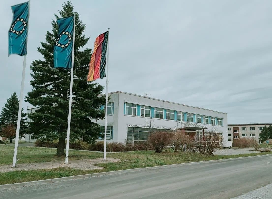 Prodej nebytového prostoru 19.000 m², Lützowstr. 1, Stavenhagen, Mecklenburg-Vorpommern Prodej nebytového prostoru 19.000 m², Lützowstr. 1, Stavenhagen, Mecklenburg-Vorpommern