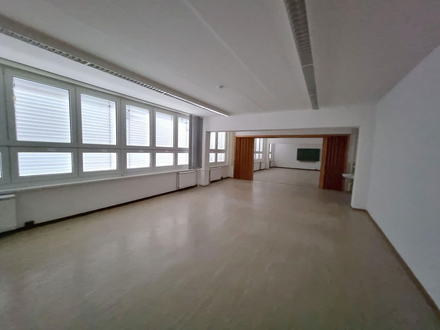 Prodej nebytového prostoru 19.000 m², Lützowstr. 1, Stavenhagen, Mecklenburg-Vorpommern Prodej nebytového prostoru 19.000 m², Lützowstr. 1, Stavenhagen, Mecklenburg-Vorpommern