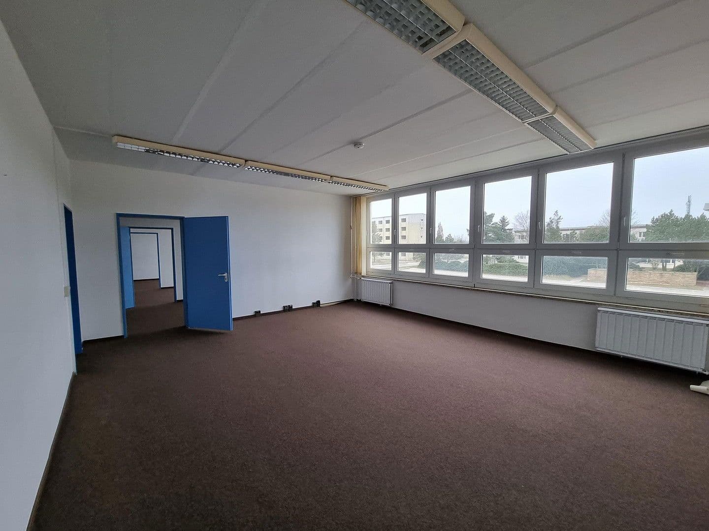 Prodej nebytového prostoru 19.000 m², Lützowstr. 1, Stavenhagen, Mecklenburg-Vorpommern Prodej nebytového prostoru 19.000 m², Lützowstr. 1, Stavenhagen, Mecklenburg-Vorpommern