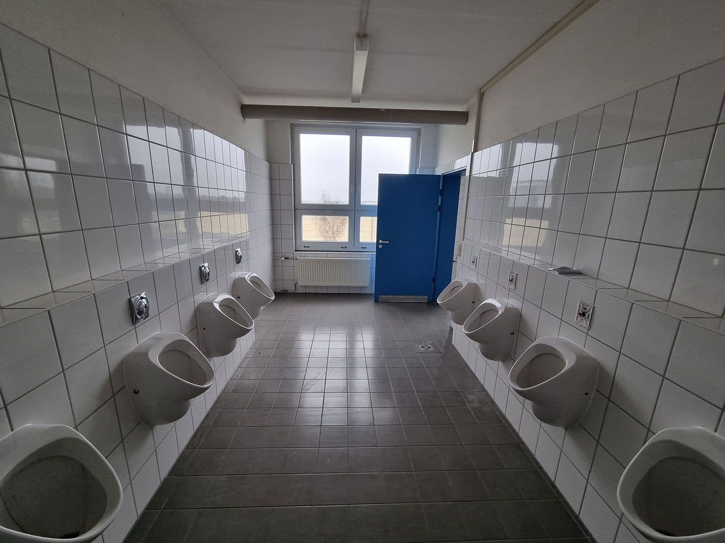 Prodej nebytového prostoru 19.000 m², Lützowstr. 1, Stavenhagen, Mecklenburg-Vorpommern Prodej nebytového prostoru 19.000 m², Lützowstr. 1, Stavenhagen, Mecklenburg-Vorpommern