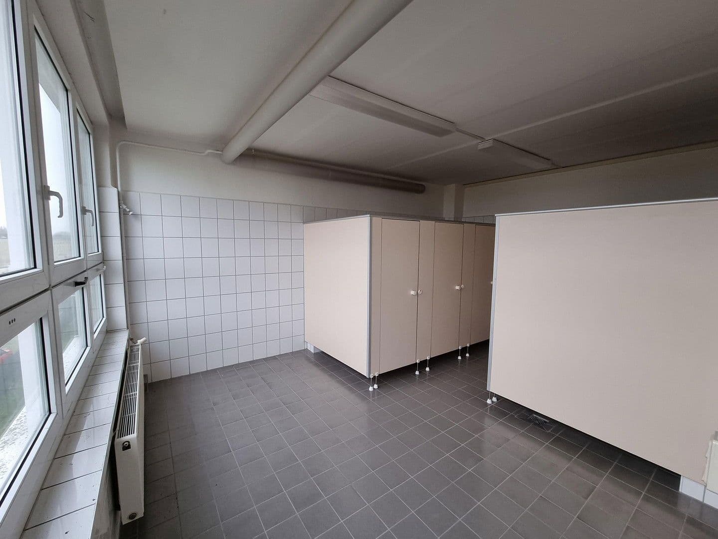 Prodej nebytového prostoru 19.000 m², Lützowstr. 1, Stavenhagen, Mecklenburg-Vorpommern Prodej nebytového prostoru 19.000 m², Lützowstr. 1, Stavenhagen, Mecklenburg-Vorpommern