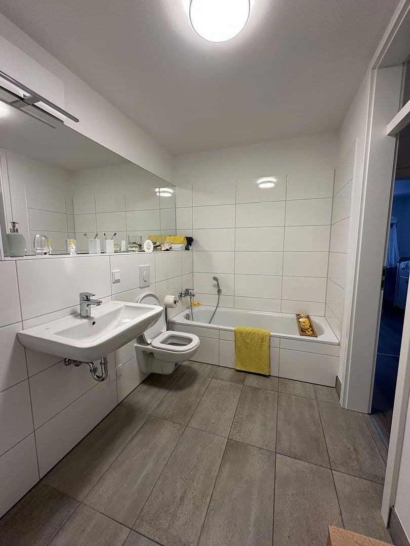 Pronájem domu 132 m², pozemek 163 m², Hans-Hackmack-Straße, Bremen, Bremen Pronájem domu 132 m², pozemek 163 m², Hans-Hackmack-Straße, Bremen, Bremen