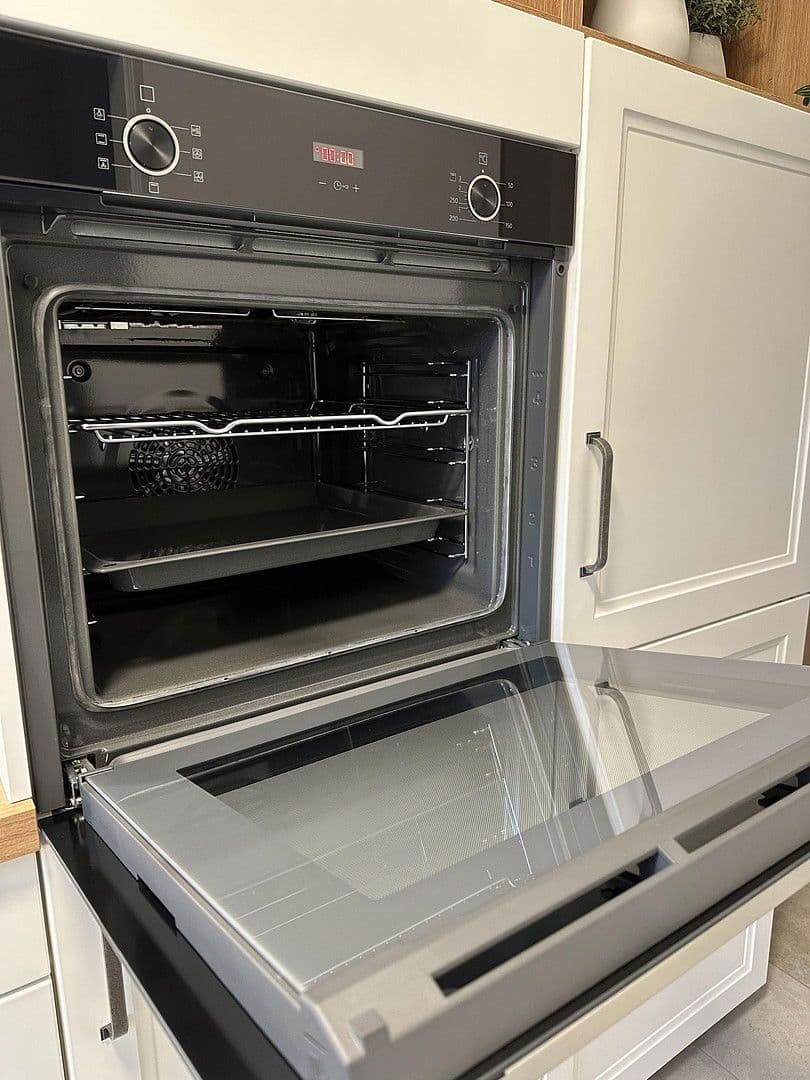 Pronájem domu 132 m², pozemek 163 m², Hans-Hackmack-Straße, Bremen, Bremen Pronájem domu 132 m², pozemek 163 m², Hans-Hackmack-Straße, Bremen, Bremen