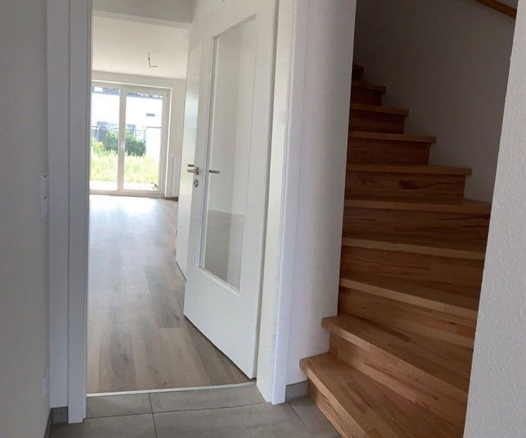 Pronájem domu 132 m², pozemek 163 m², Hans-Hackmack-Straße, Bremen, Bremen Pronájem domu 132 m², pozemek 163 m², Hans-Hackmack-Straße, Bremen, Bremen