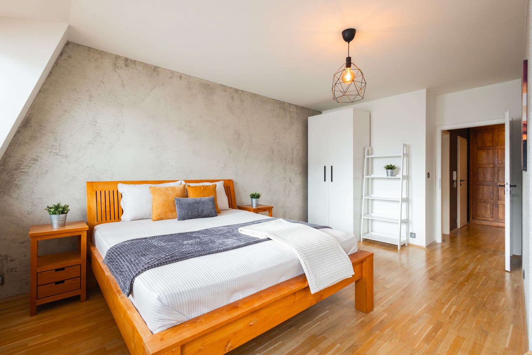 Prodej bytu 2+kk 75 m², Šternovská, Praha, Praha Prodej bytu 2+kk 75 m², Šternovská, Praha, Praha