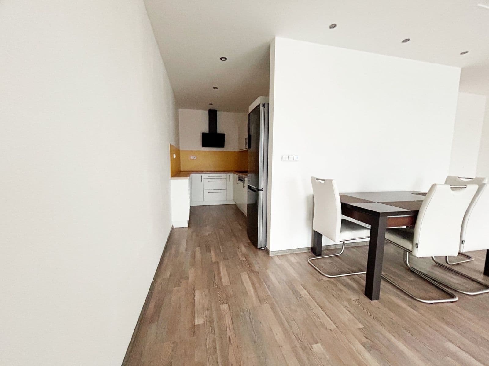 Pronájem bytu 3+kk 83 m², Václavská, Kolín, Středočeský kraj Pronájem bytu 3+kk 83 m², Václavská, Kolín, Středočeský kraj