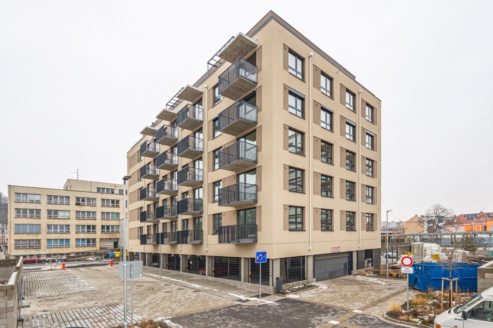 Pronájem bytu 2+kk 51 m², Nádražní, Kralupy nad Vltavou, Středočeský kraj Pronájem bytu 2+kk 51 m², Nádražní, Kralupy nad Vltavou, Středočeský kraj