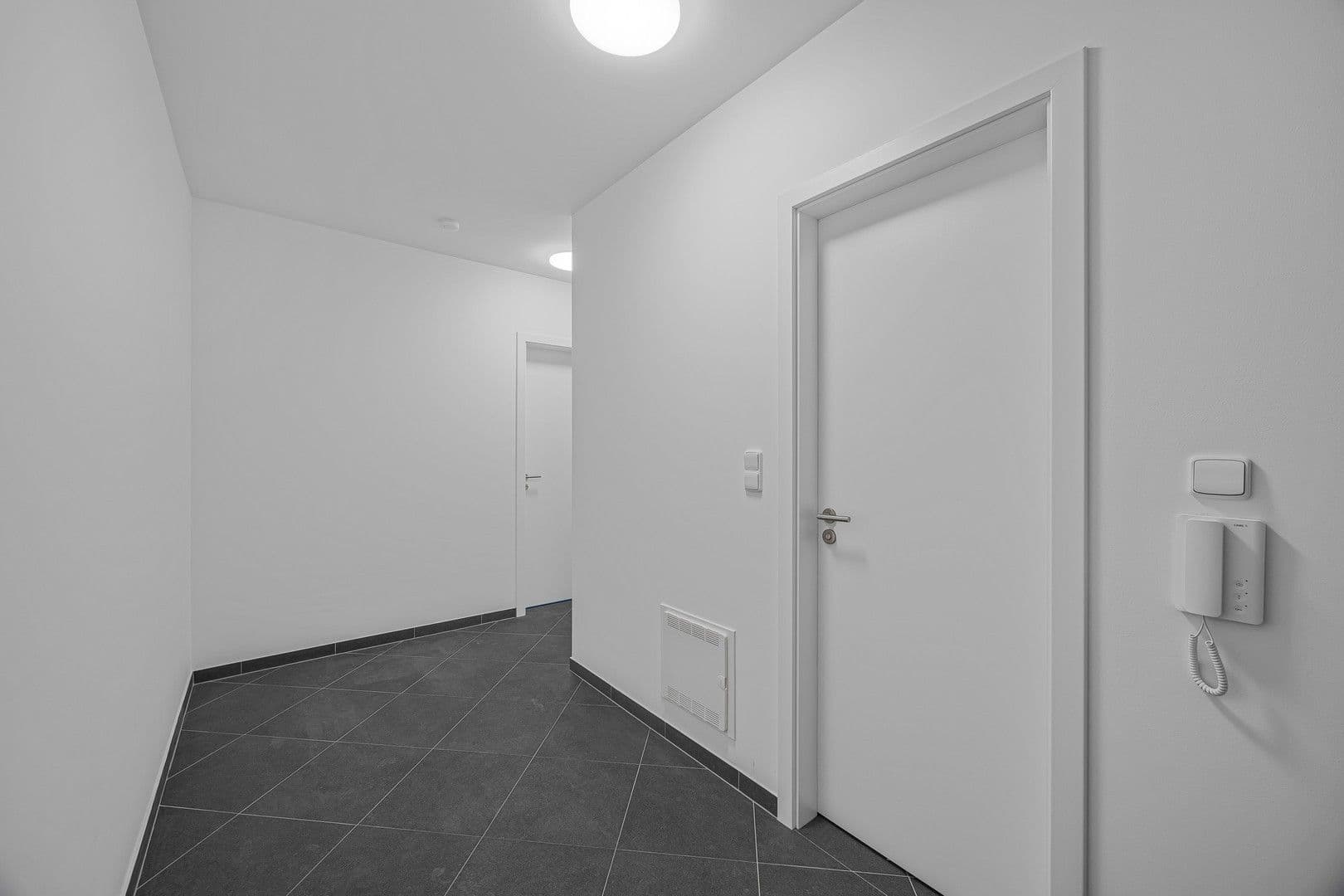 Pronájem bytu 2+kk 51 m², Nádražní, Kralupy nad Vltavou, Středočeský kraj Pronájem bytu 2+kk 51 m², Nádražní, Kralupy nad Vltavou, Středočeský kraj