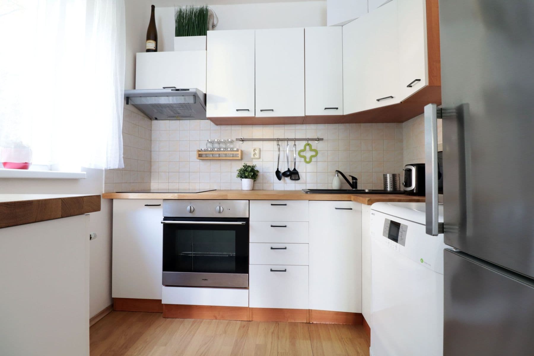 Pronájem bytu 2+kk 54 m², V dolině, Praha, Praha Pronájem bytu 2+kk 54 m², V dolině, Praha, Praha