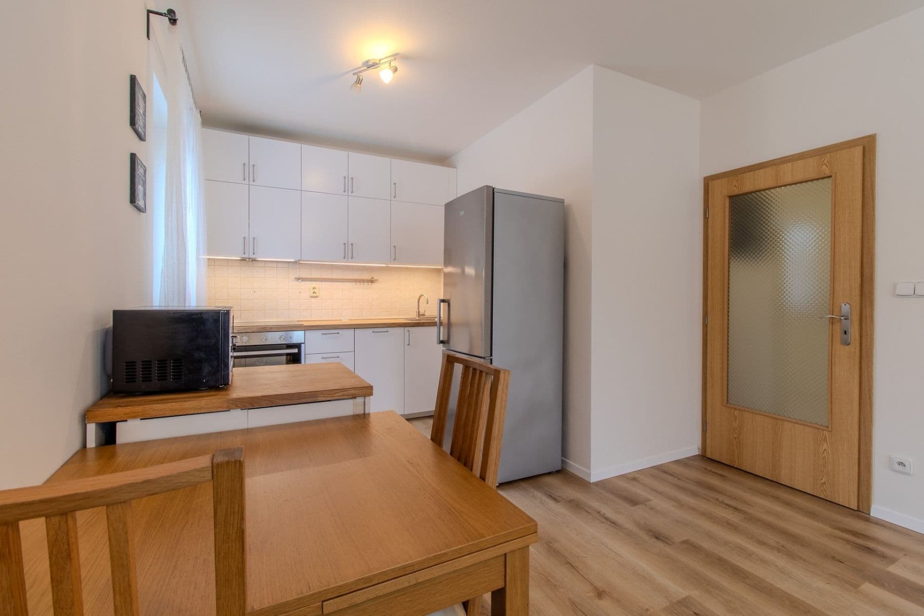 Pronájem bytu 2+kk 54 m², V dolině, Praha, Praha Pronájem bytu 2+kk 54 m², V dolině, Praha, Praha