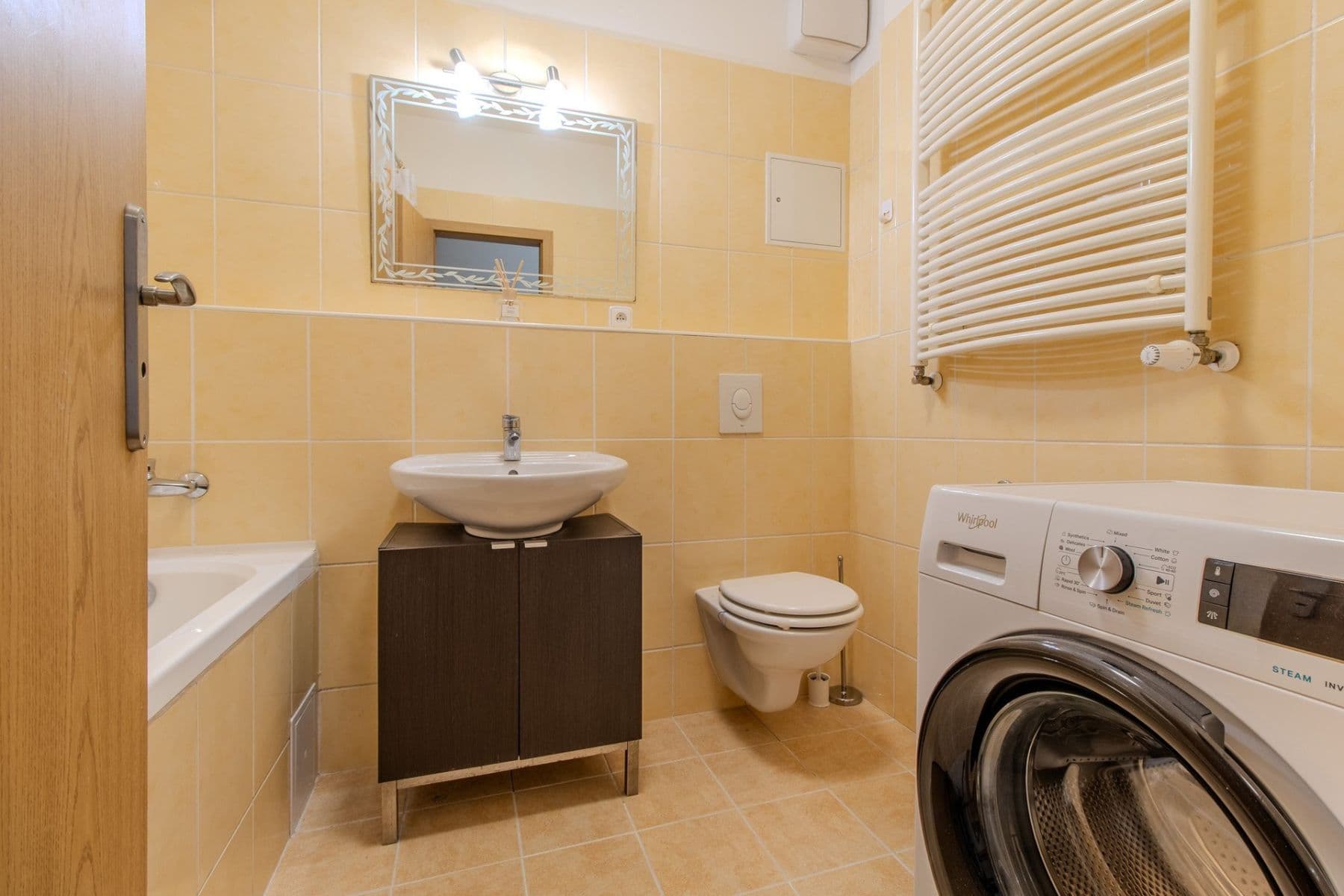 Pronájem bytu 2+kk 54 m², V dolině, Praha, Praha Pronájem bytu 2+kk 54 m², V dolině, Praha, Praha