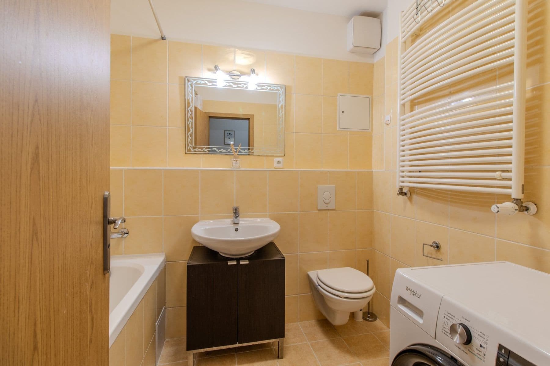 Pronájem bytu 2+kk 54 m², V dolině, Praha, Praha Pronájem bytu 2+kk 54 m², V dolině, Praha, Praha