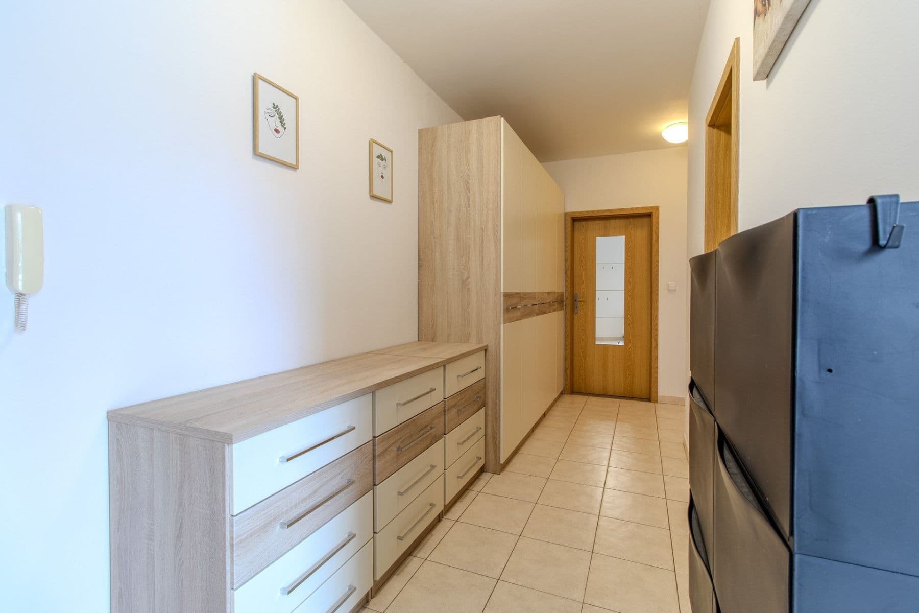 Pronájem bytu 2+kk 54 m², V dolině, Praha, Praha Pronájem bytu 2+kk 54 m², V dolině, Praha, Praha