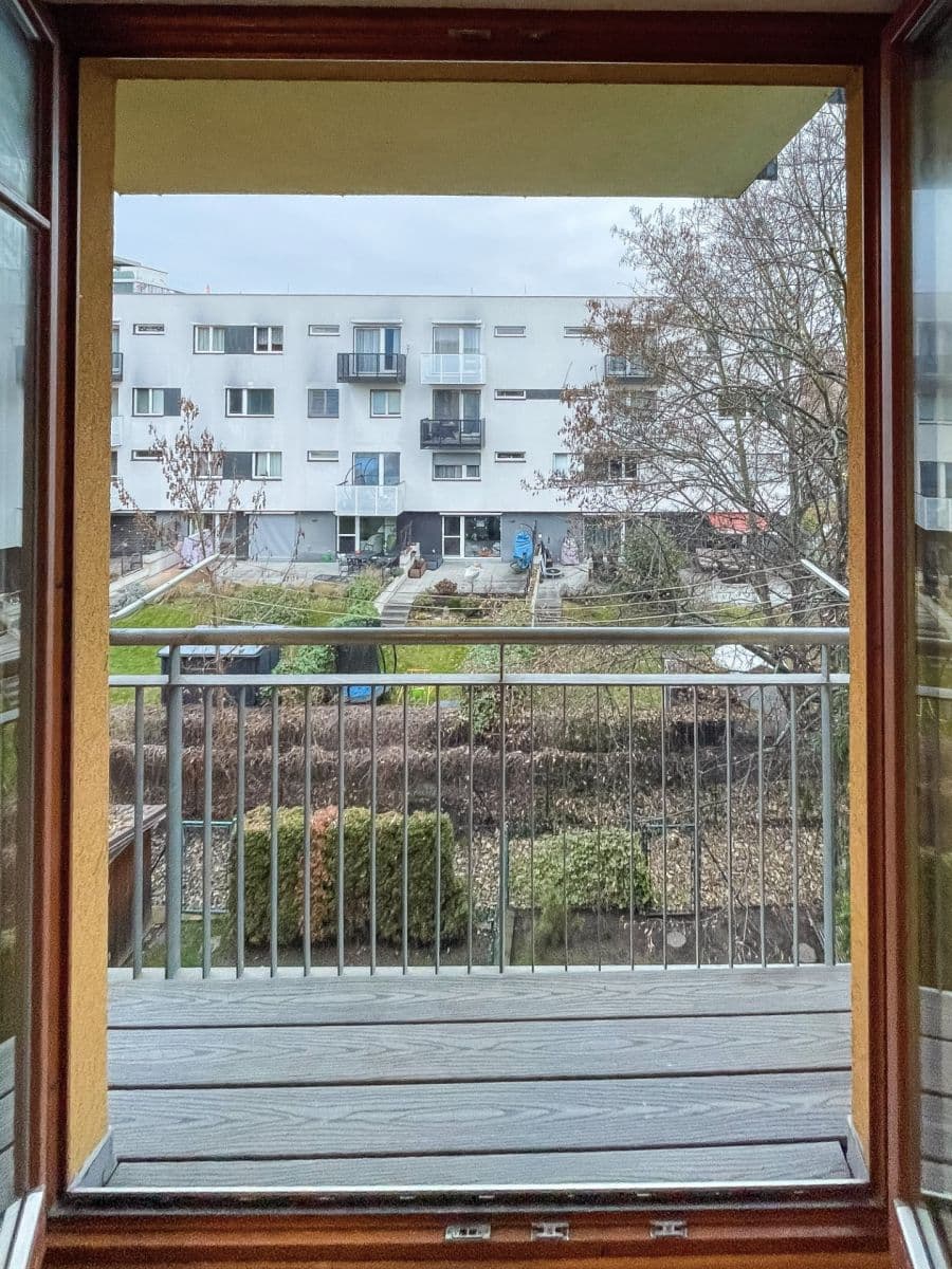 Pronájem bytu 1+kk 28 m², Vladycká, Praha, Praha Pronájem bytu 1+kk 28 m², Vladycká, Praha, Praha