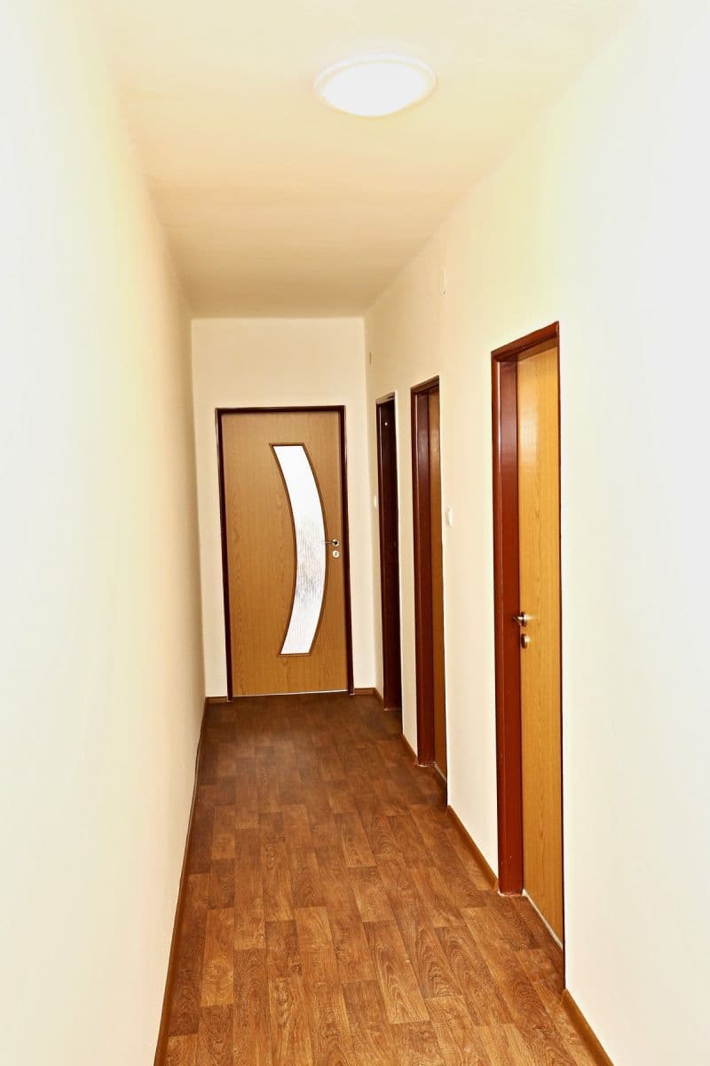 Prodej bytu 1+1 48 m², Gen. Kholla, Příbram, Středočeský kraj Prodej bytu 1+1 48 m², Gen. Kholla, Příbram, Středočeský kraj