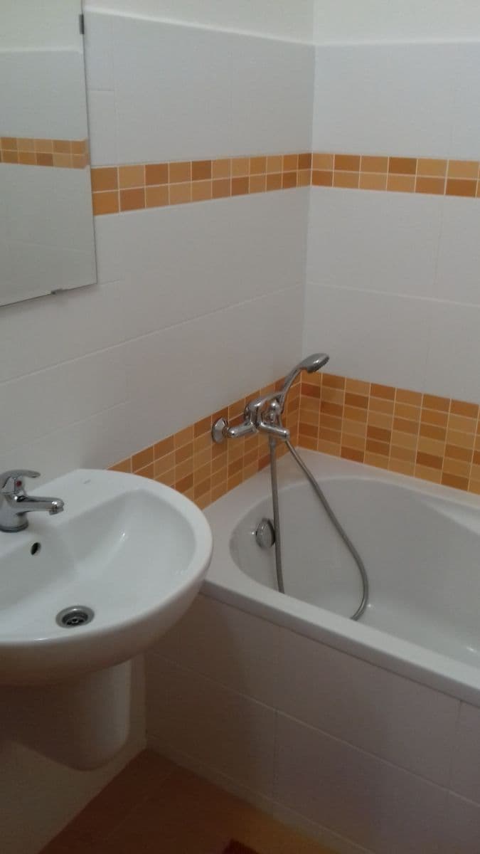 Pronájem bytu 2+1 66 m², Dvořákova, Přerov, Olomoucký kraj Pronájem bytu 2+1 66 m², Dvořákova, Přerov, Olomoucký kraj