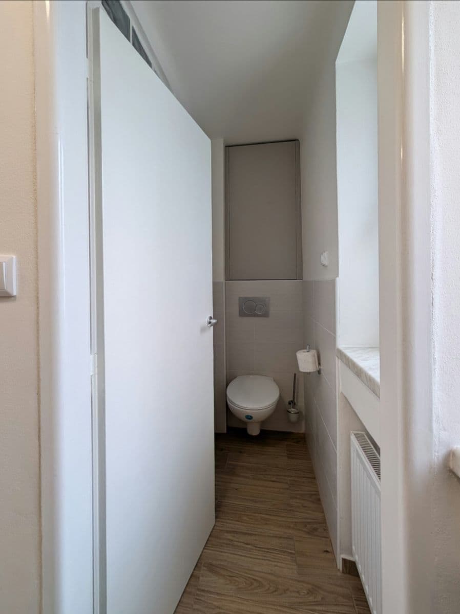 Pronájem bytu 3+kk 58 m², Nad Bořislavkou, Praha, Praha Pronájem bytu 3+kk 58 m², Nad Bořislavkou, Praha, Praha