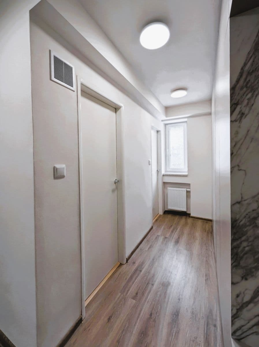 Pronájem bytu 3+kk 58 m², Nad Bořislavkou, Praha, Praha Pronájem bytu 3+kk 58 m², Nad Bořislavkou, Praha, Praha