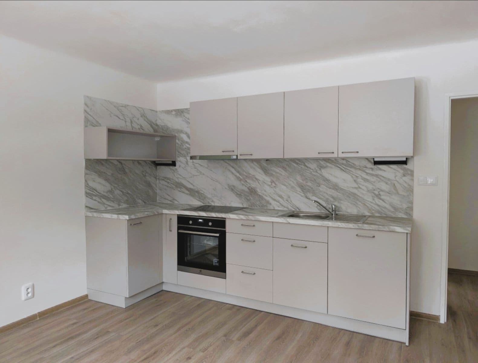 Pronájem bytu 3+kk 58 m², Nad Bořislavkou, Praha, Praha Pronájem bytu 3+kk 58 m², Nad Bořislavkou, Praha, Praha