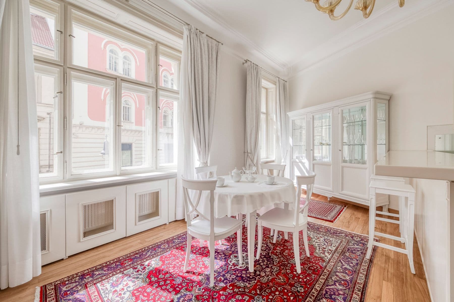 Pronájem bytu 3+1 120 m², Truhlářská, Praha, Praha Pronájem bytu 3+1 120 m², Truhlářská, Praha, Praha