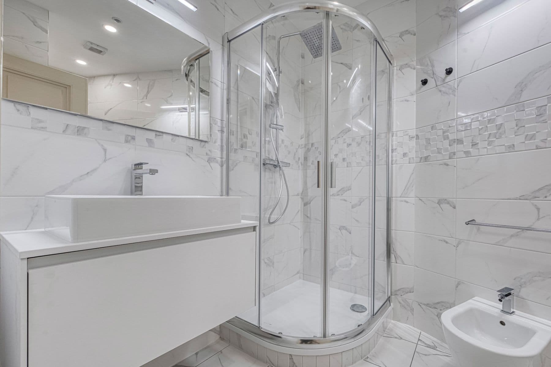 Pronájem bytu 3+1 120 m², Truhlářská, Praha, Praha Pronájem bytu 3+1 120 m², Truhlářská, Praha, Praha