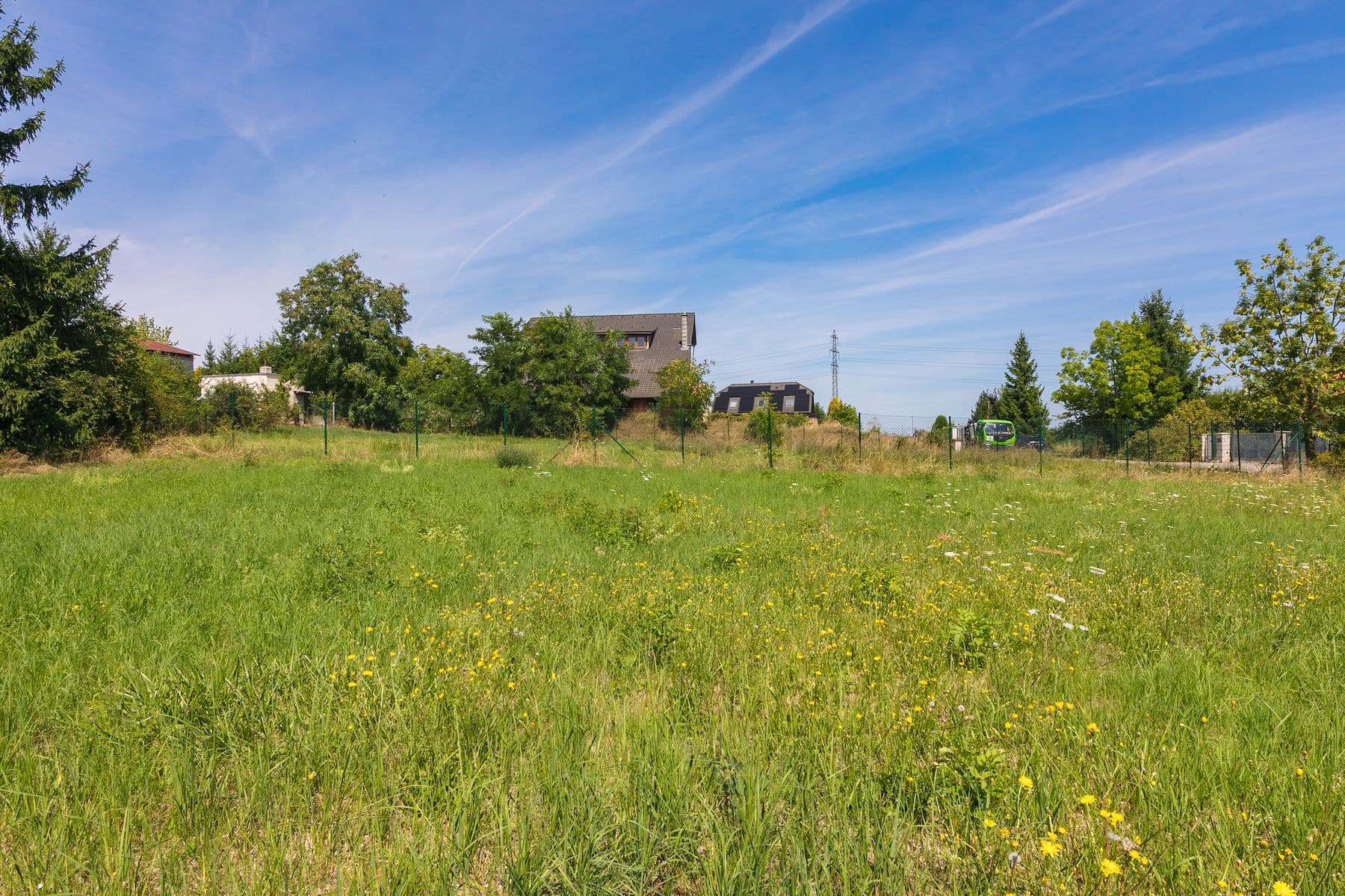 Prodej pozemku 1.240 m², Květinová, Čakovičky, Středočeský kraj Prodej pozemku 1.240 m², Květinová, Čakovičky, Středočeský kraj